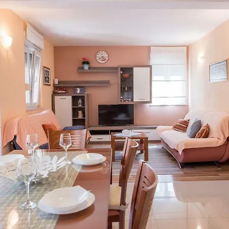 Апартаменты Brelezza *